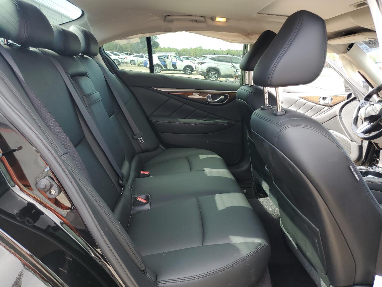 2019 Infiniti Q50 - Image 11