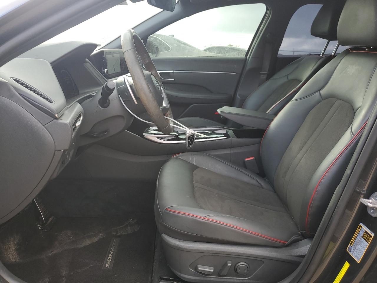 2023 Hyundai Sonata - Image 7
