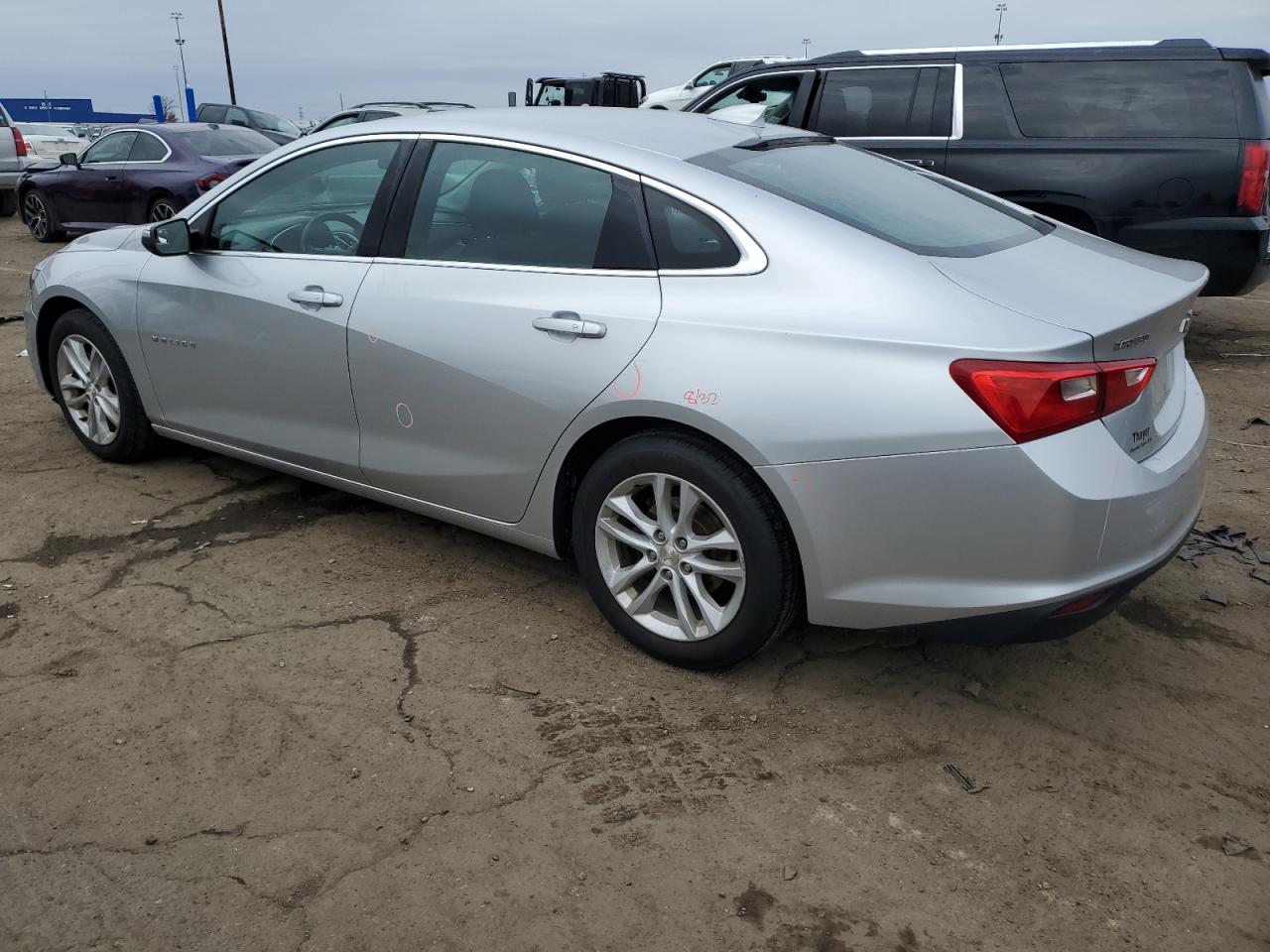 2016 Chevrolet Malibu - Image 2