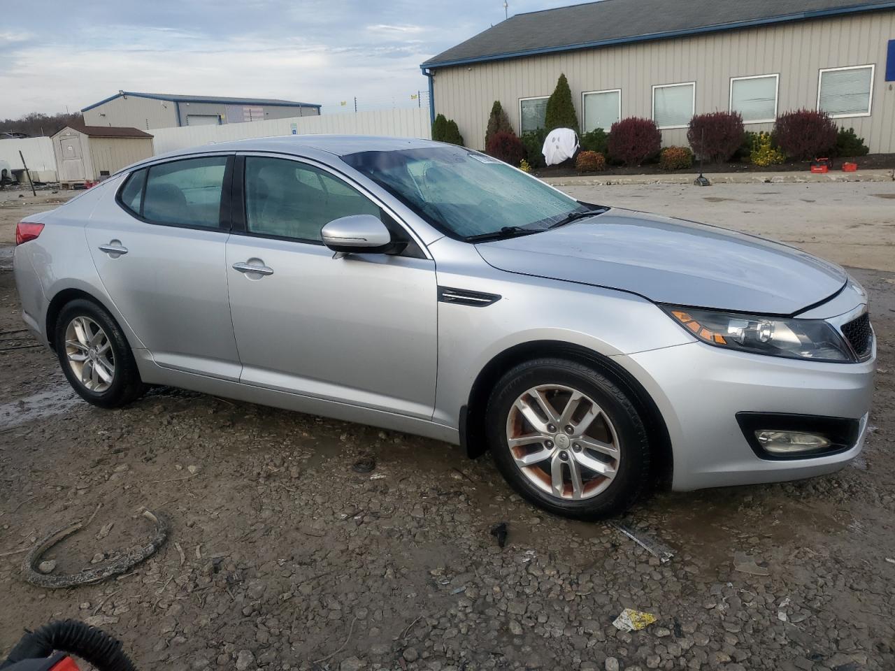 VIN 5XXGM4A77DG211755 2013 KIA OPTIMA no.4