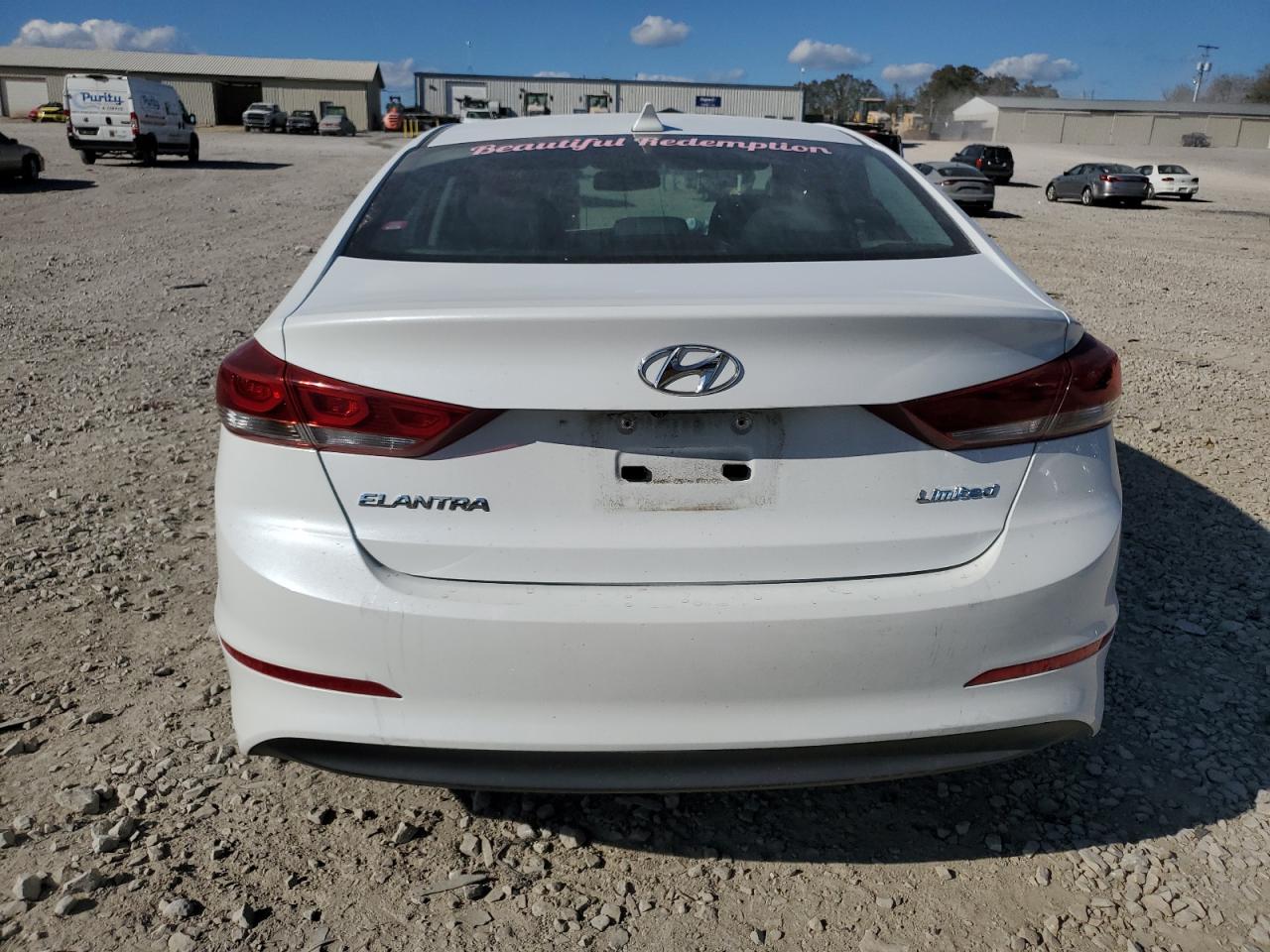 2017 Hyundai Elantra - Image 6