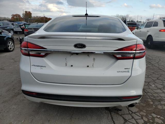  FORD FUSION 2018 Biały