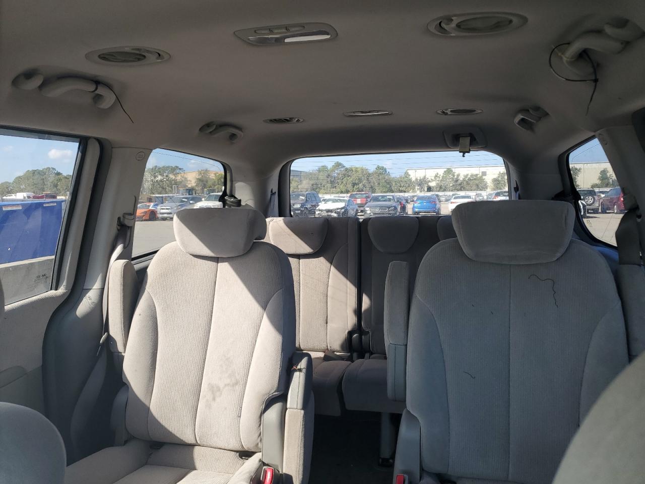 2006 Kia Sedona Ex VIN: KNDMB233866024341 Lot: 79071364