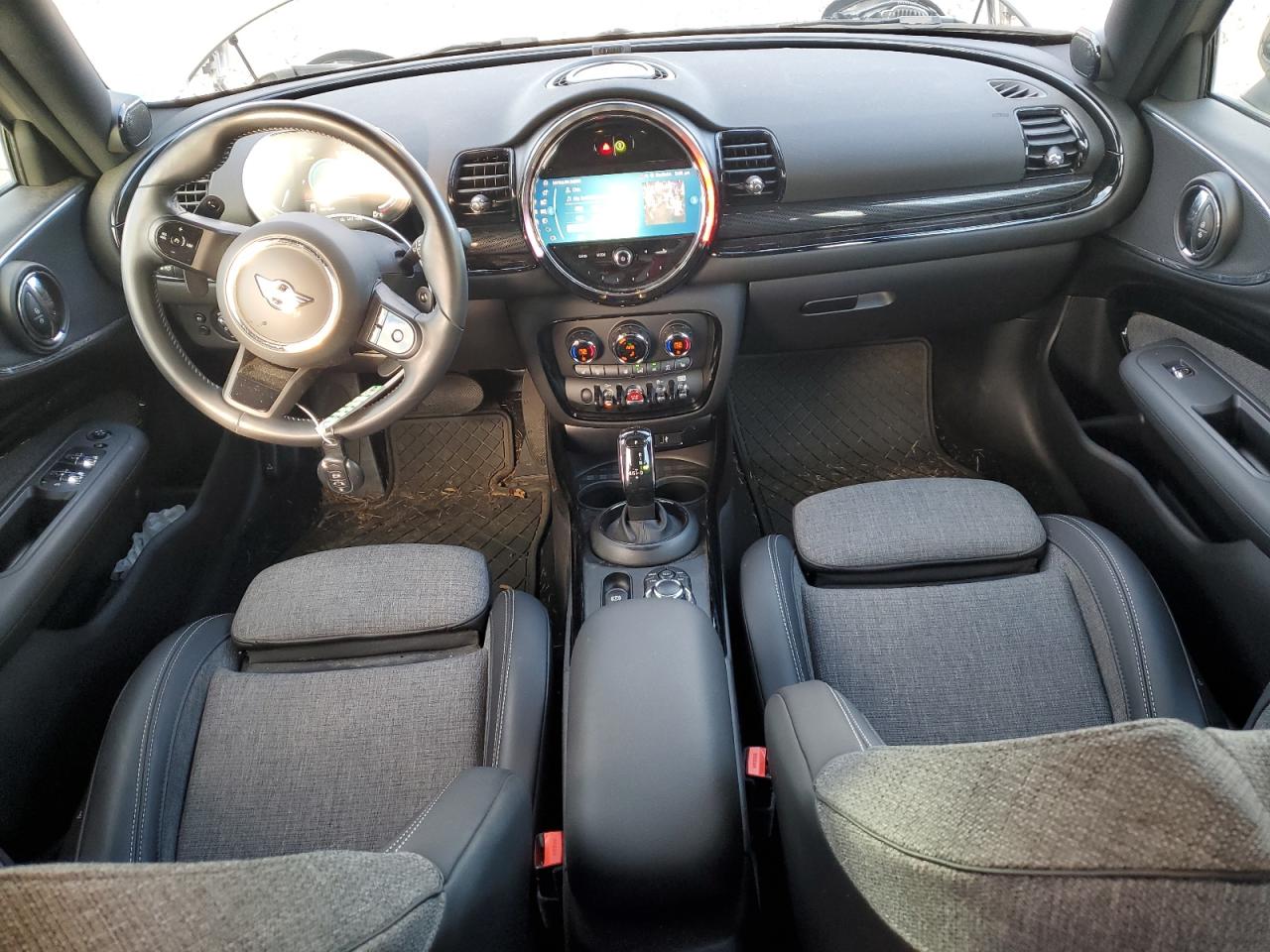 2022 MINI Cooper - Image 8