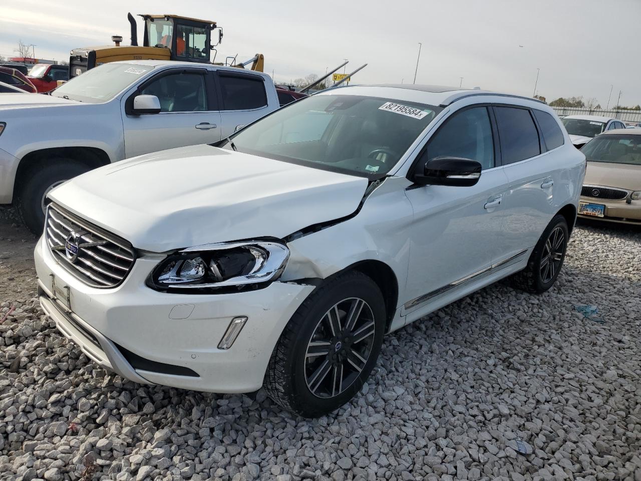 2017 Volvo XC60 - Image 1