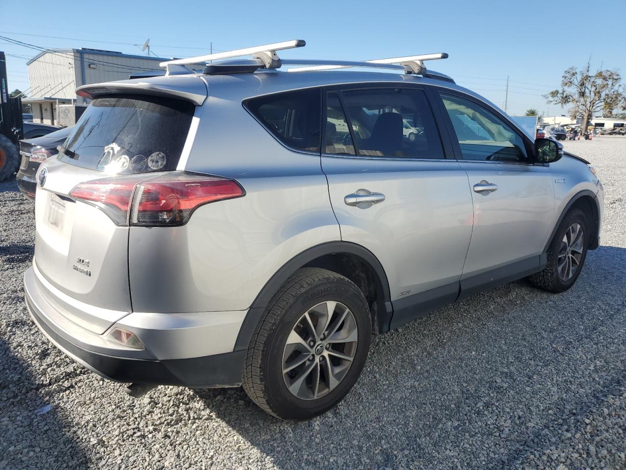 2016 Toyota RAV 4 - Image 3