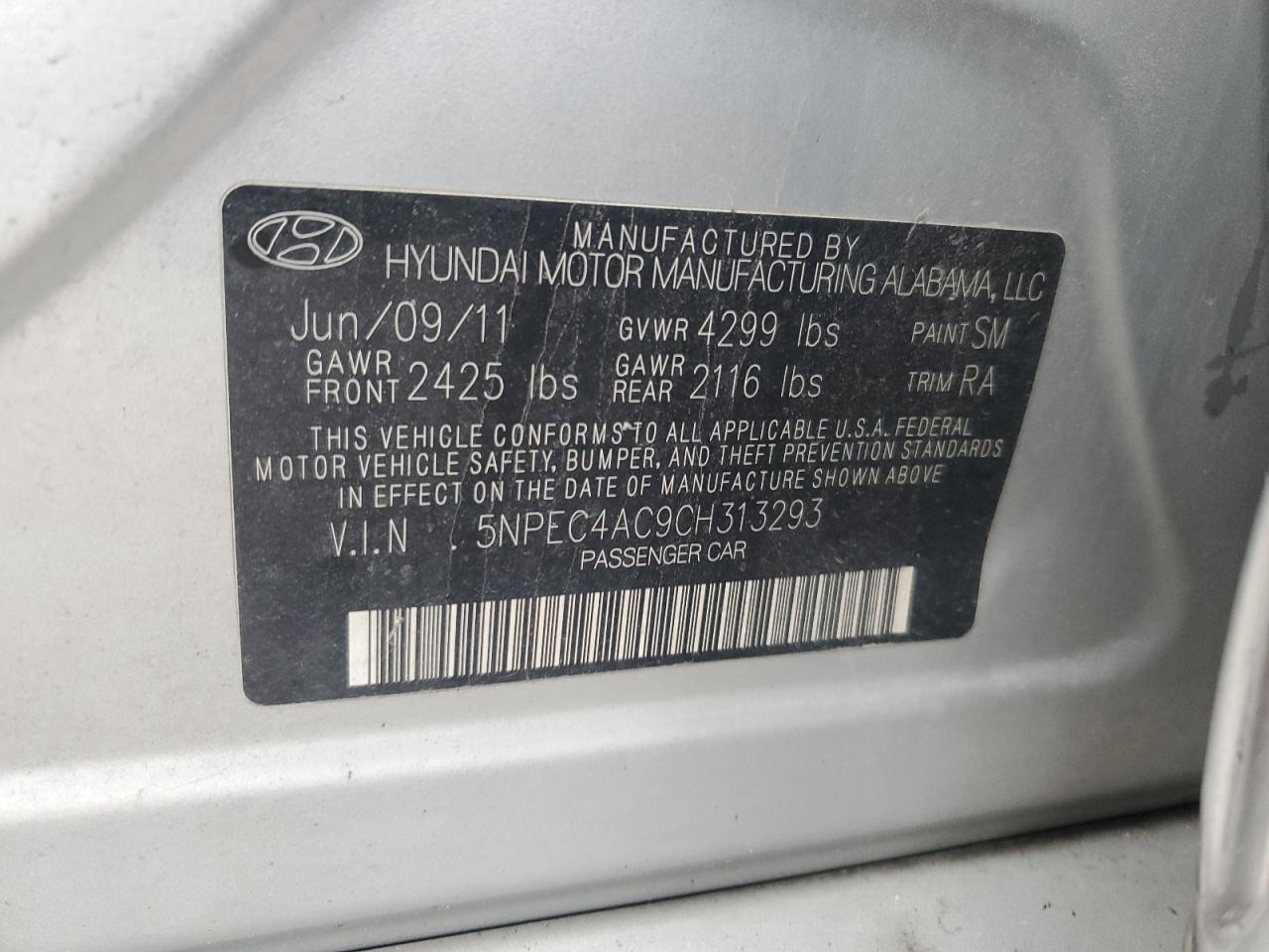 2012 Hyundai Sonata - Image 12
