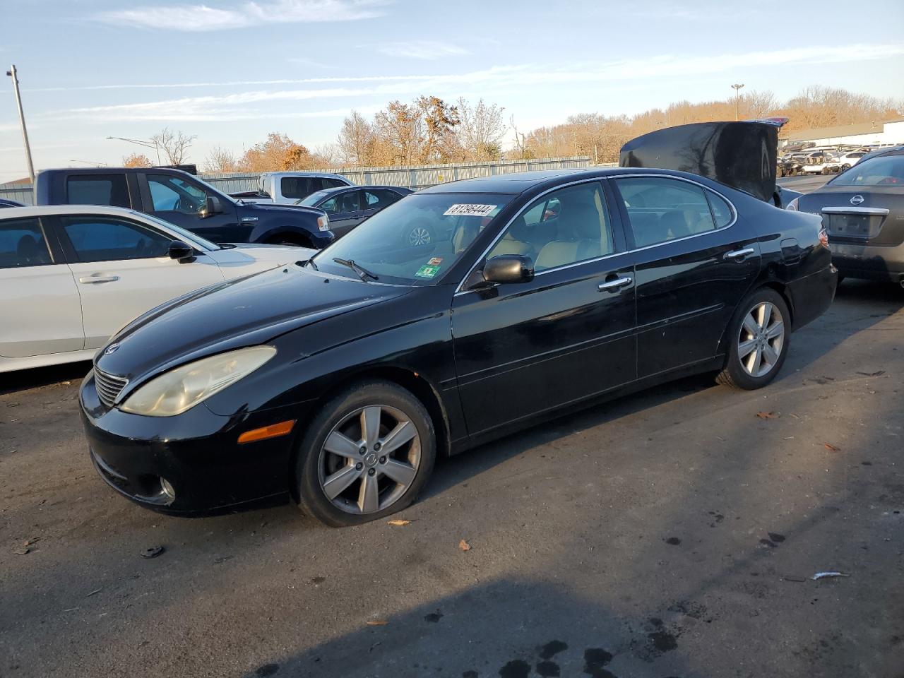 2005 Lexus ES - Image 1