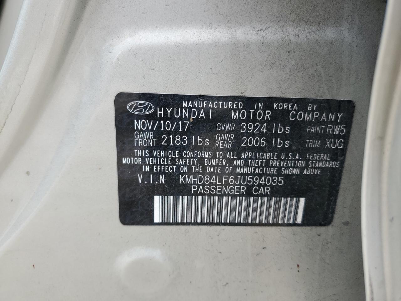 2018 Hyundai Elantra - Image 12