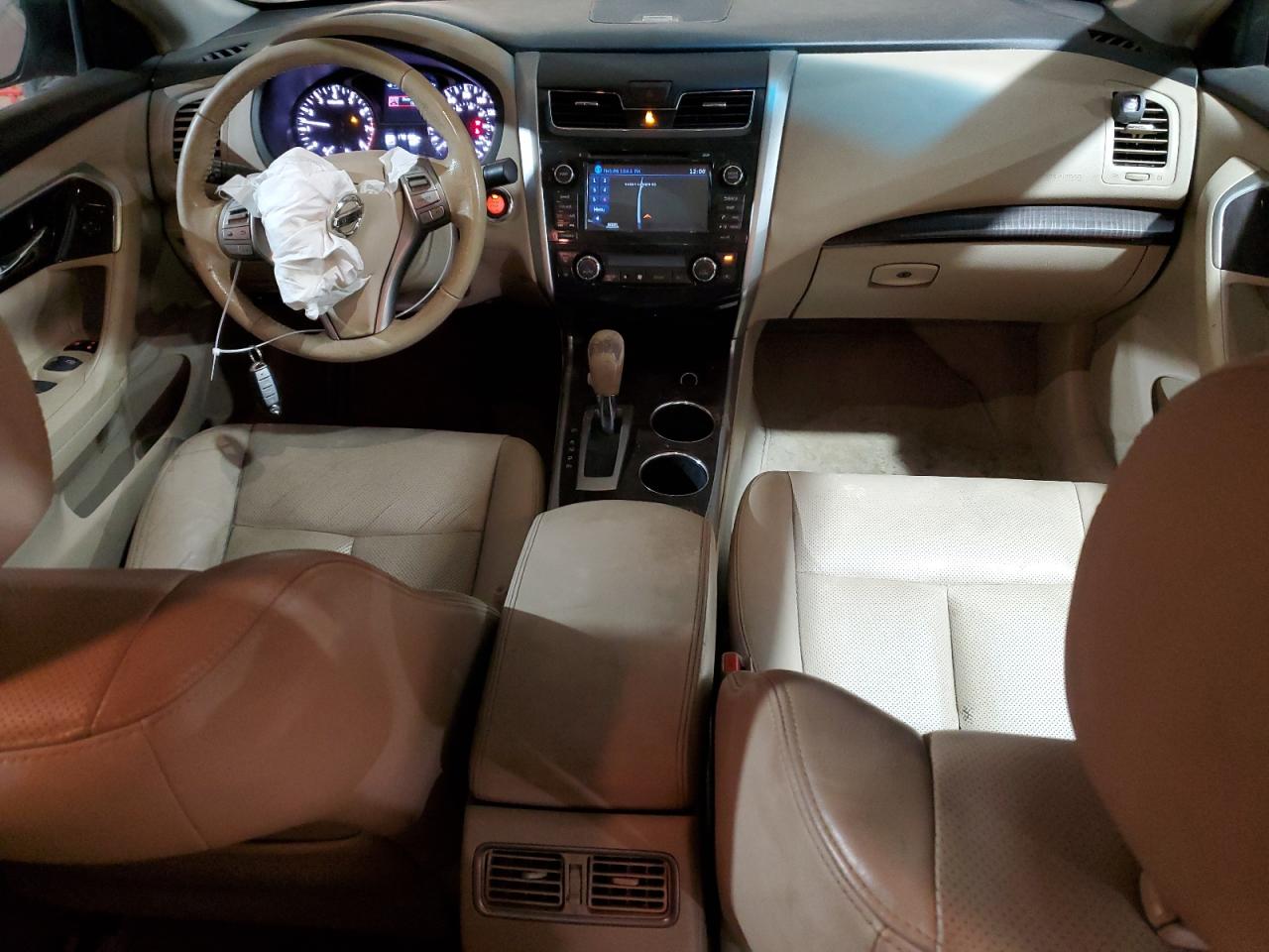 2013 Nissan Altima - Image 8