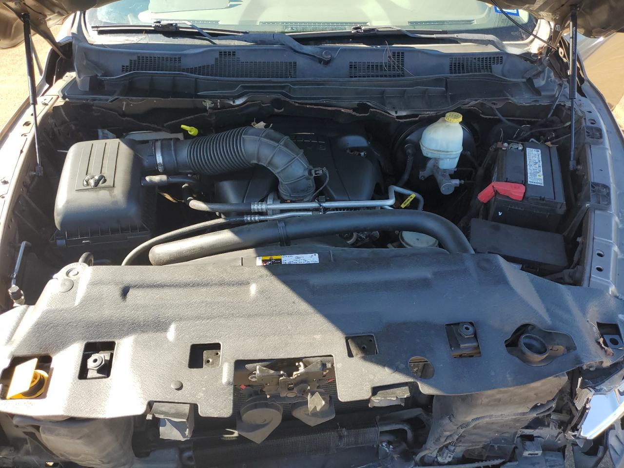 2010 Dodge RAM - Image 11