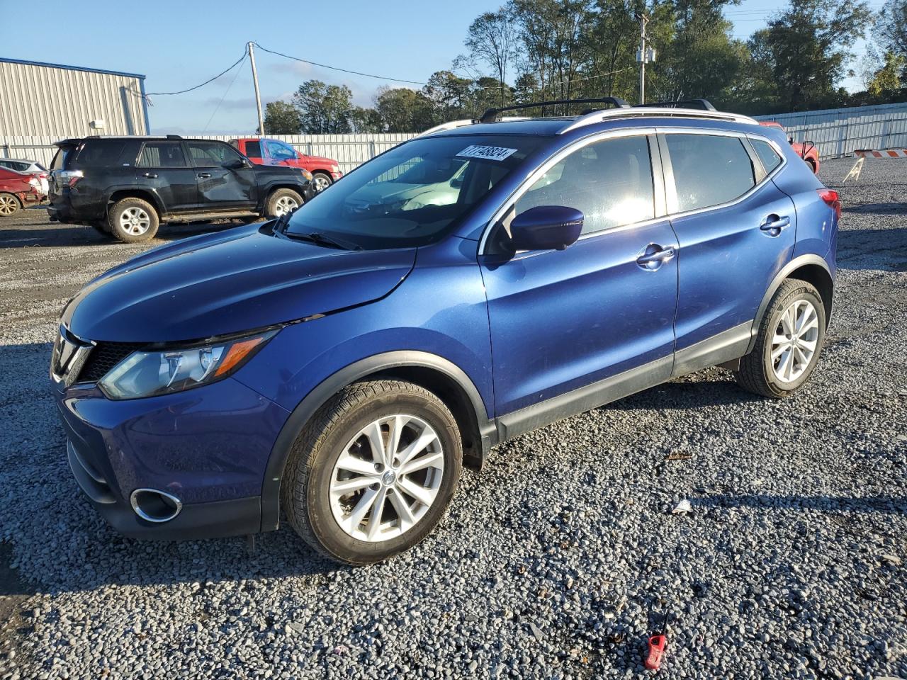 2018 Nissan Rogue - Image 1