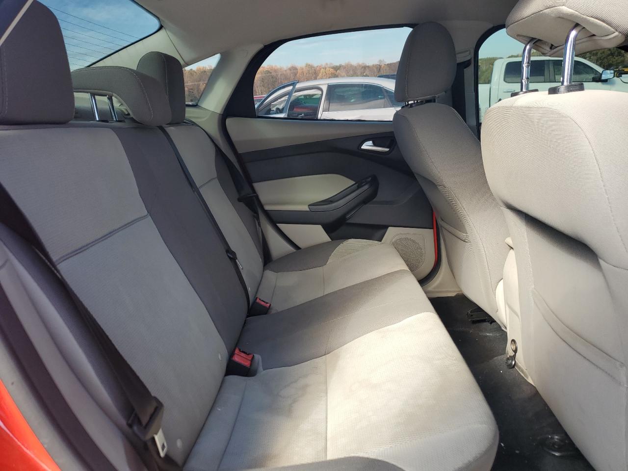 2014 Ford Focus - Image 10