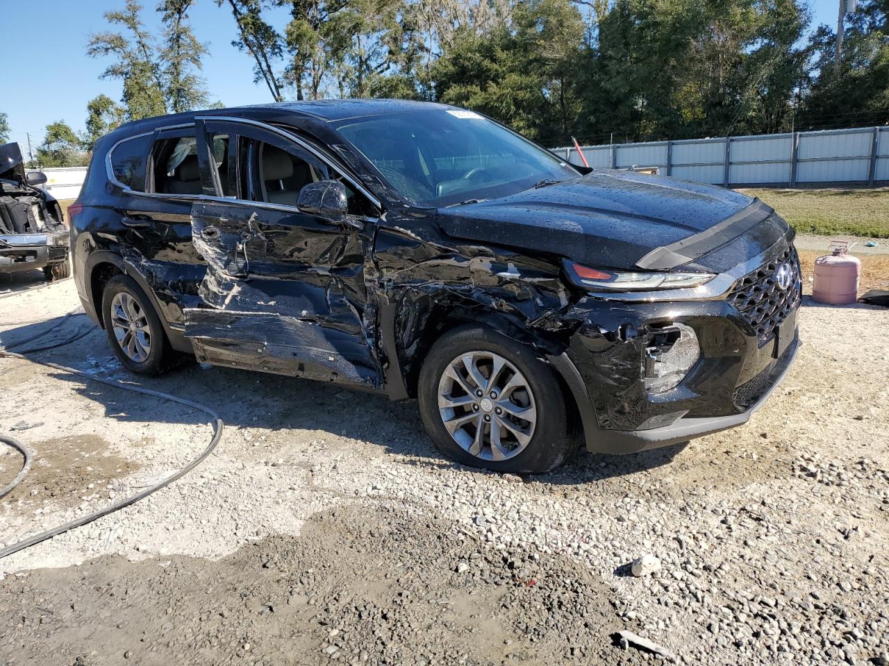 2019 Hyundai Santa Fe - Image 4