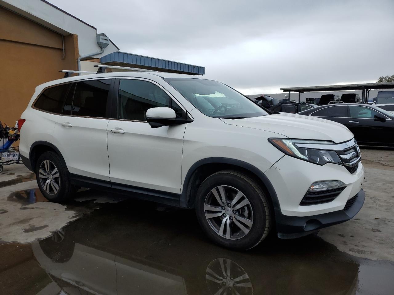 2018 Honda Pilot - Image 4