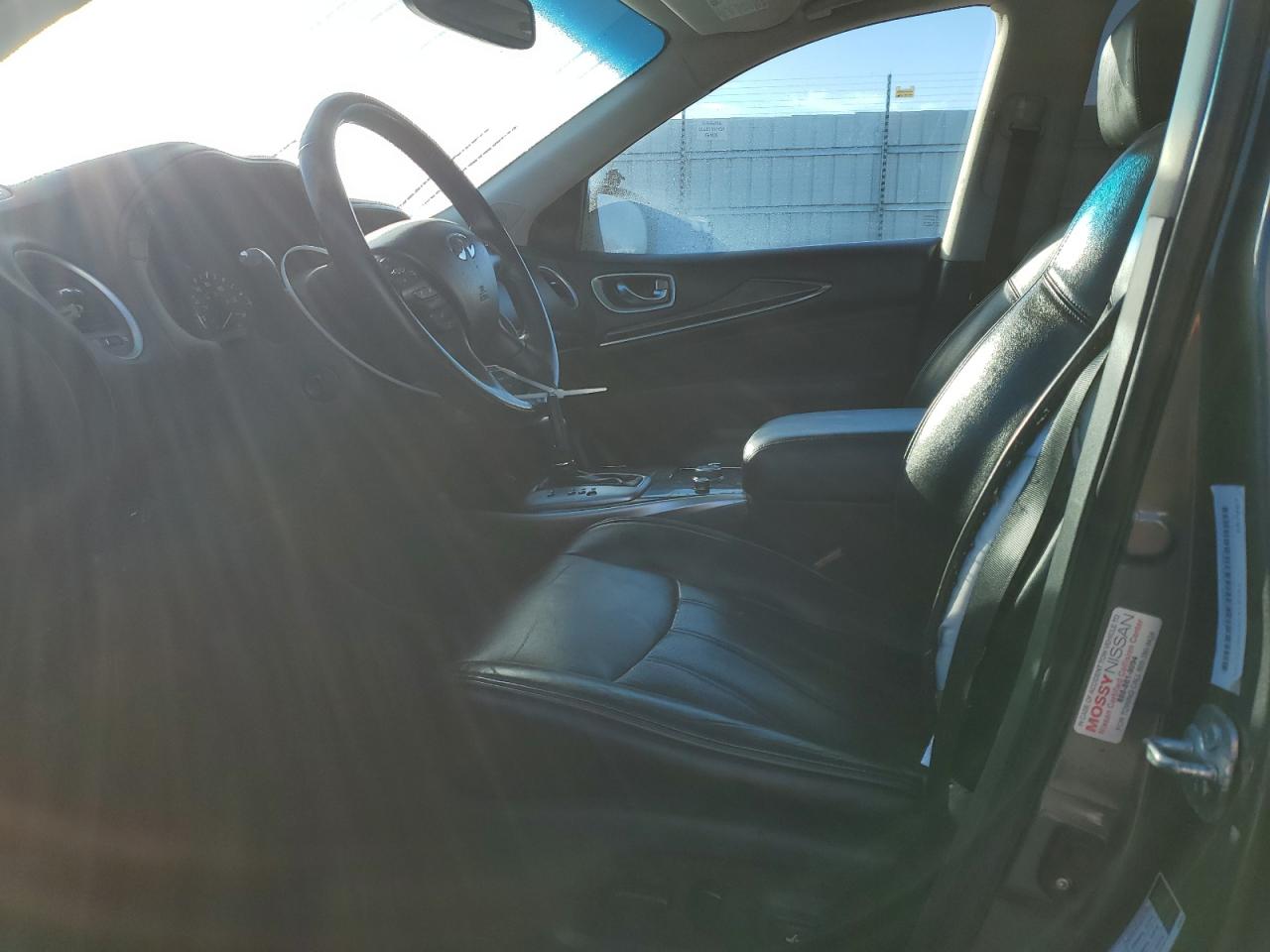 2015 Infiniti QX60 - Image 7