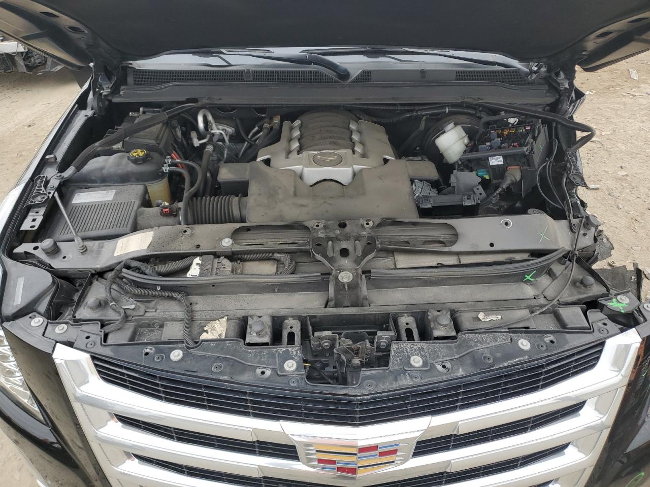 2019 Cadillac Escalade - Image 12