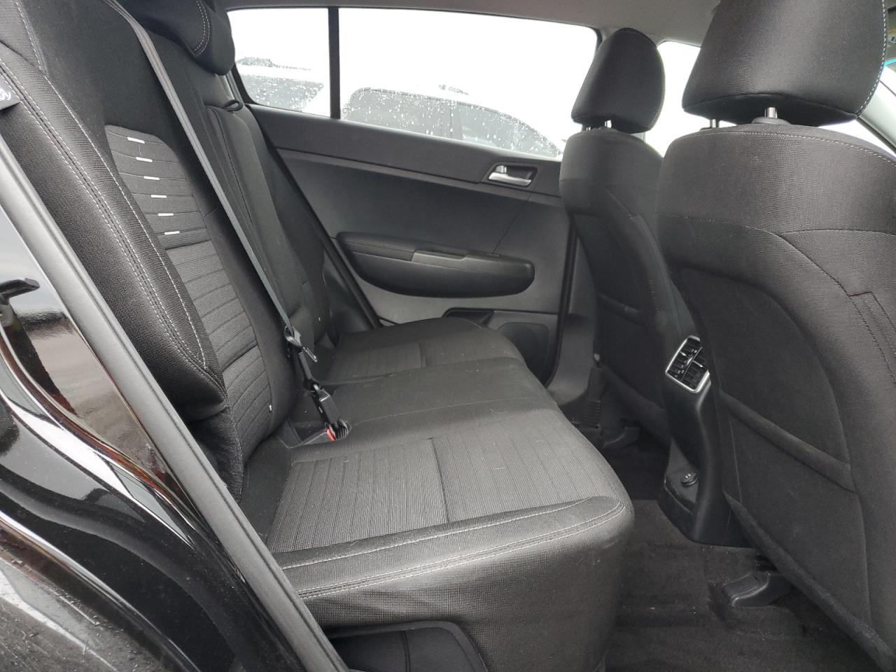 2022 Kia Sportage - Image 11