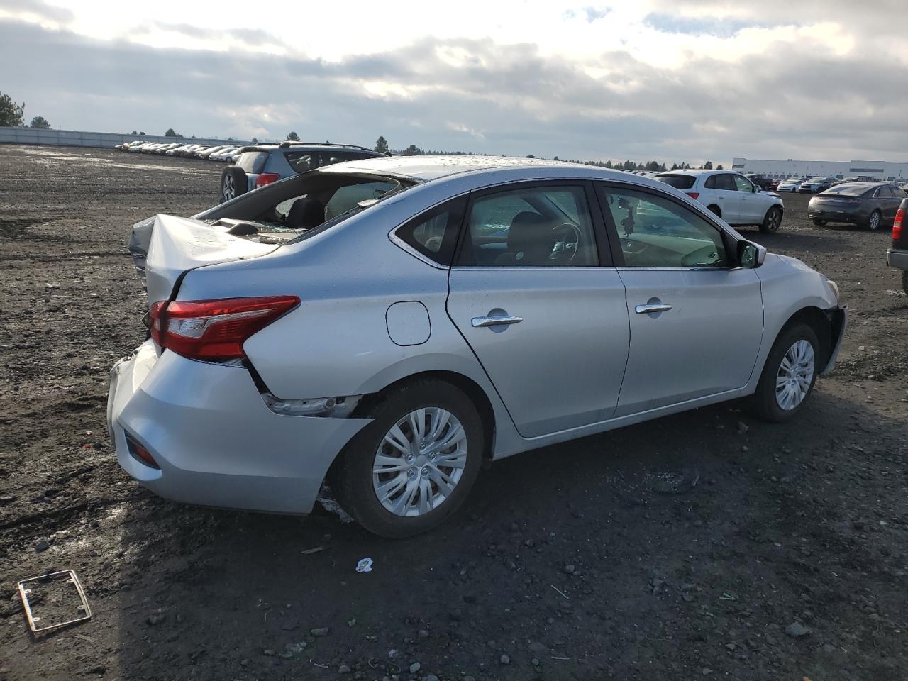 2018 Nissan Sentra - Image 3