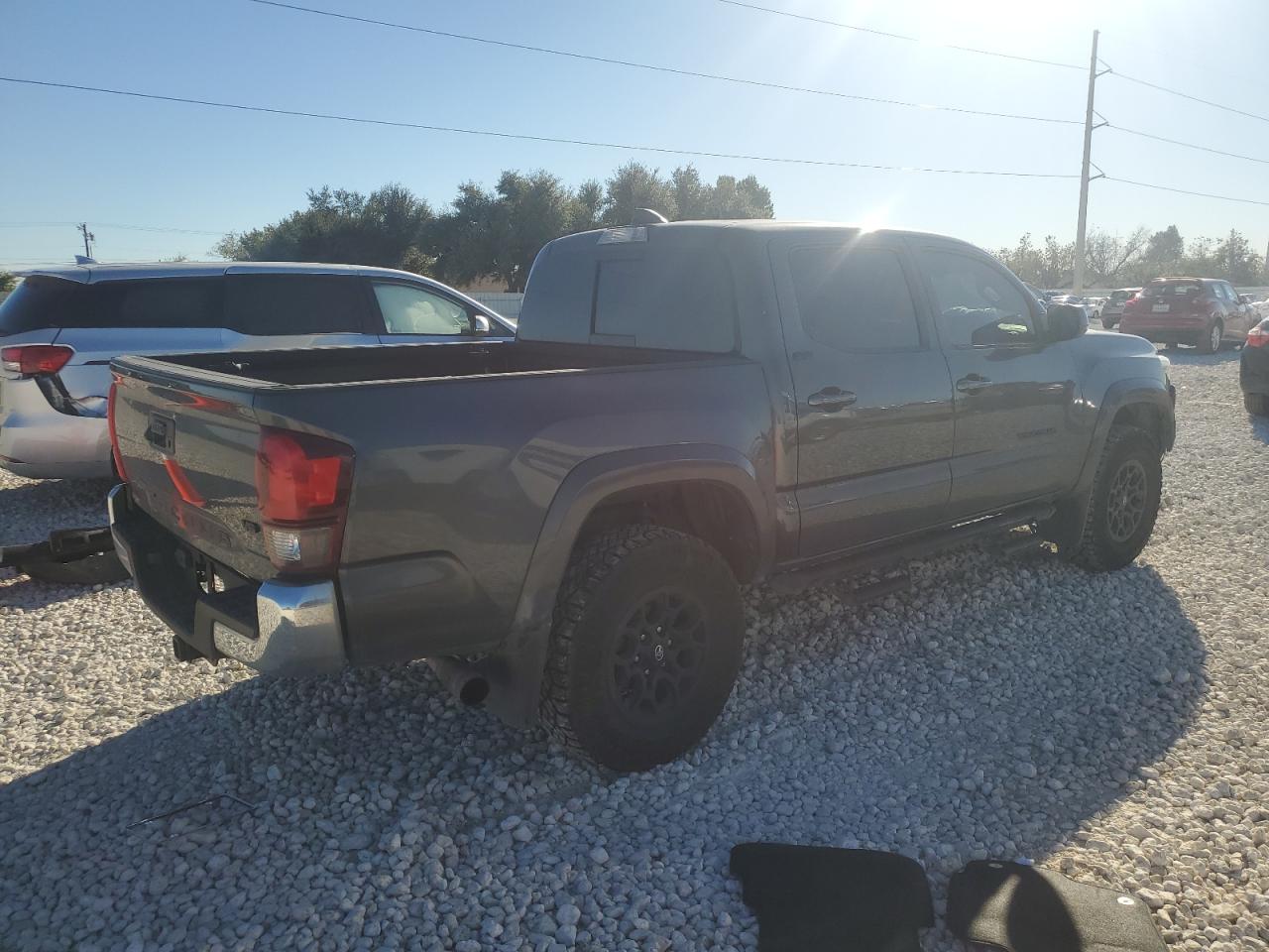 2021 Toyota Tacoma - Image 3