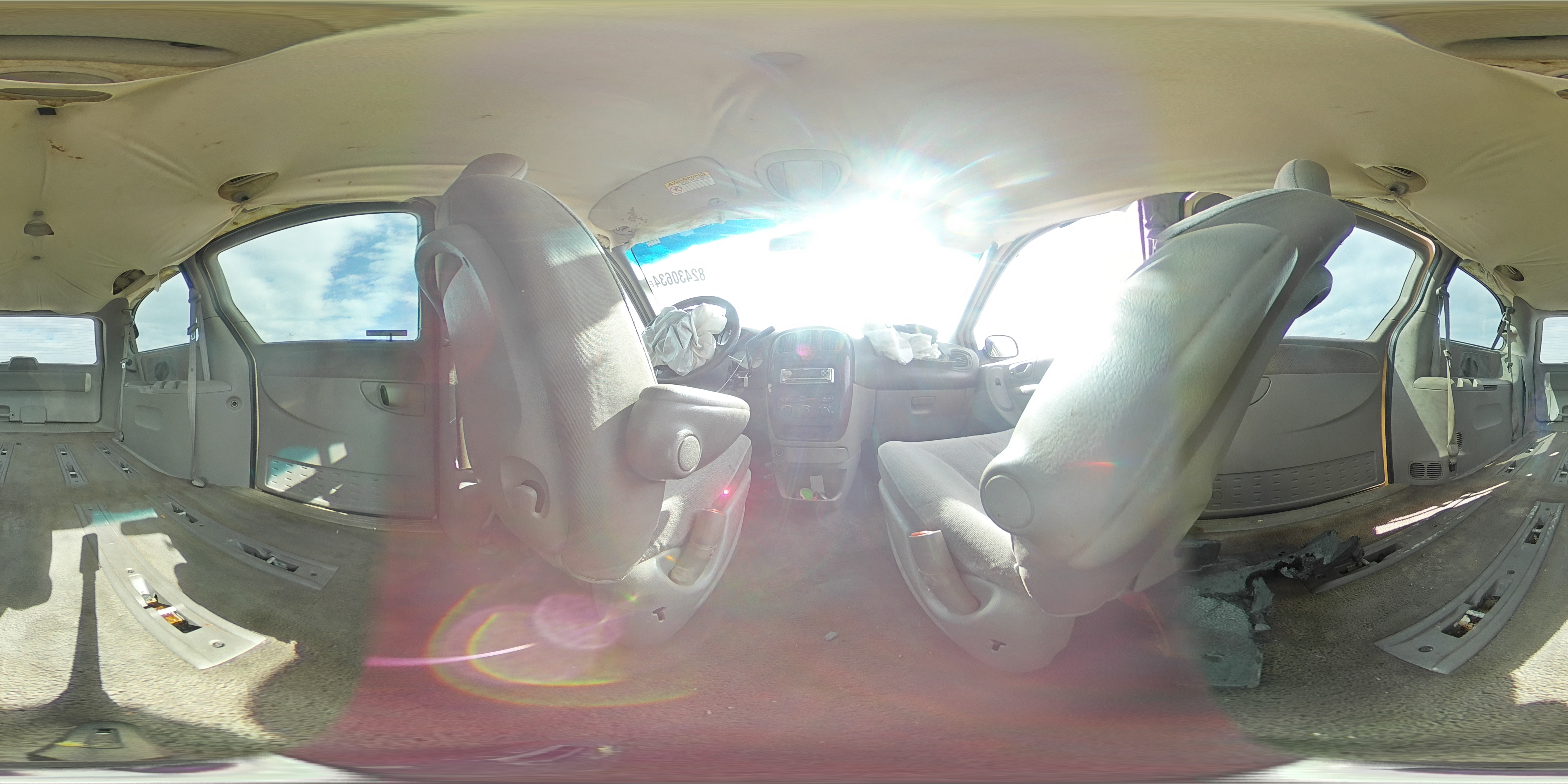 2001 Chrysler Town & Country - Image 13