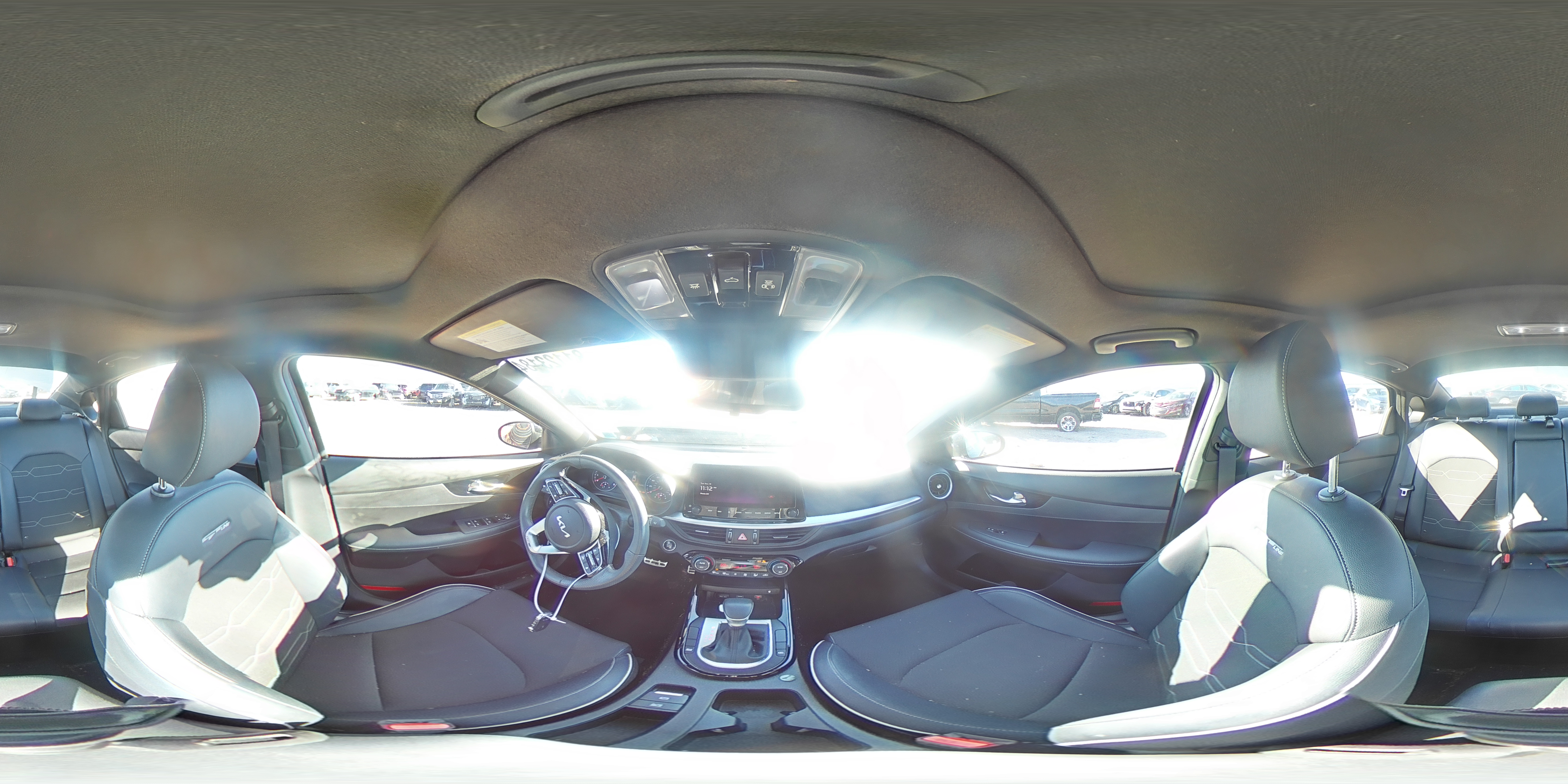 2023 Kia Forte - Image 12