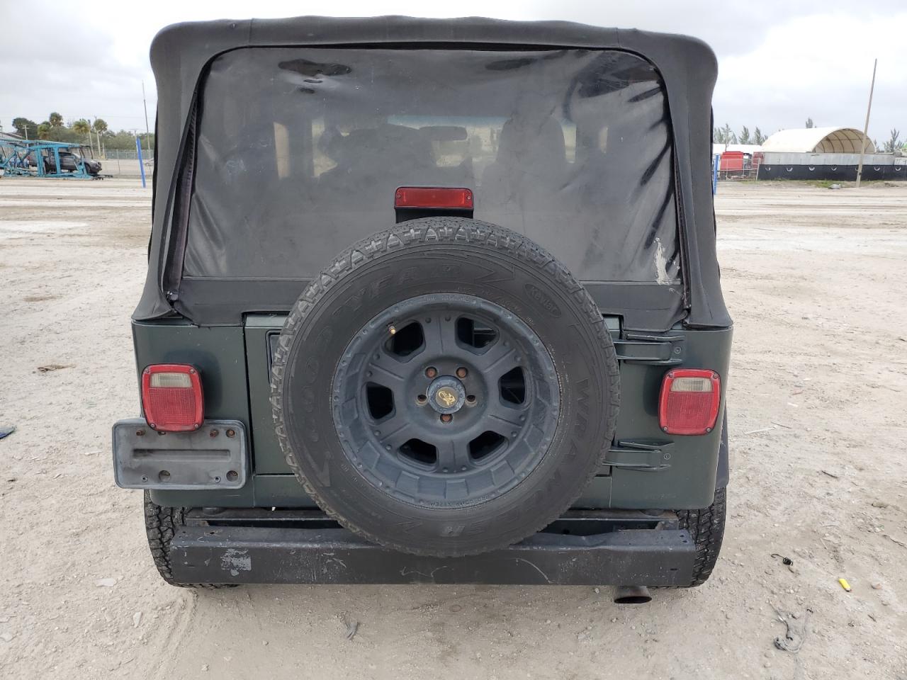 2003 Jeep Wrangler / Tj Se VIN: 1J4FA29103P313229 Lot: 79337984