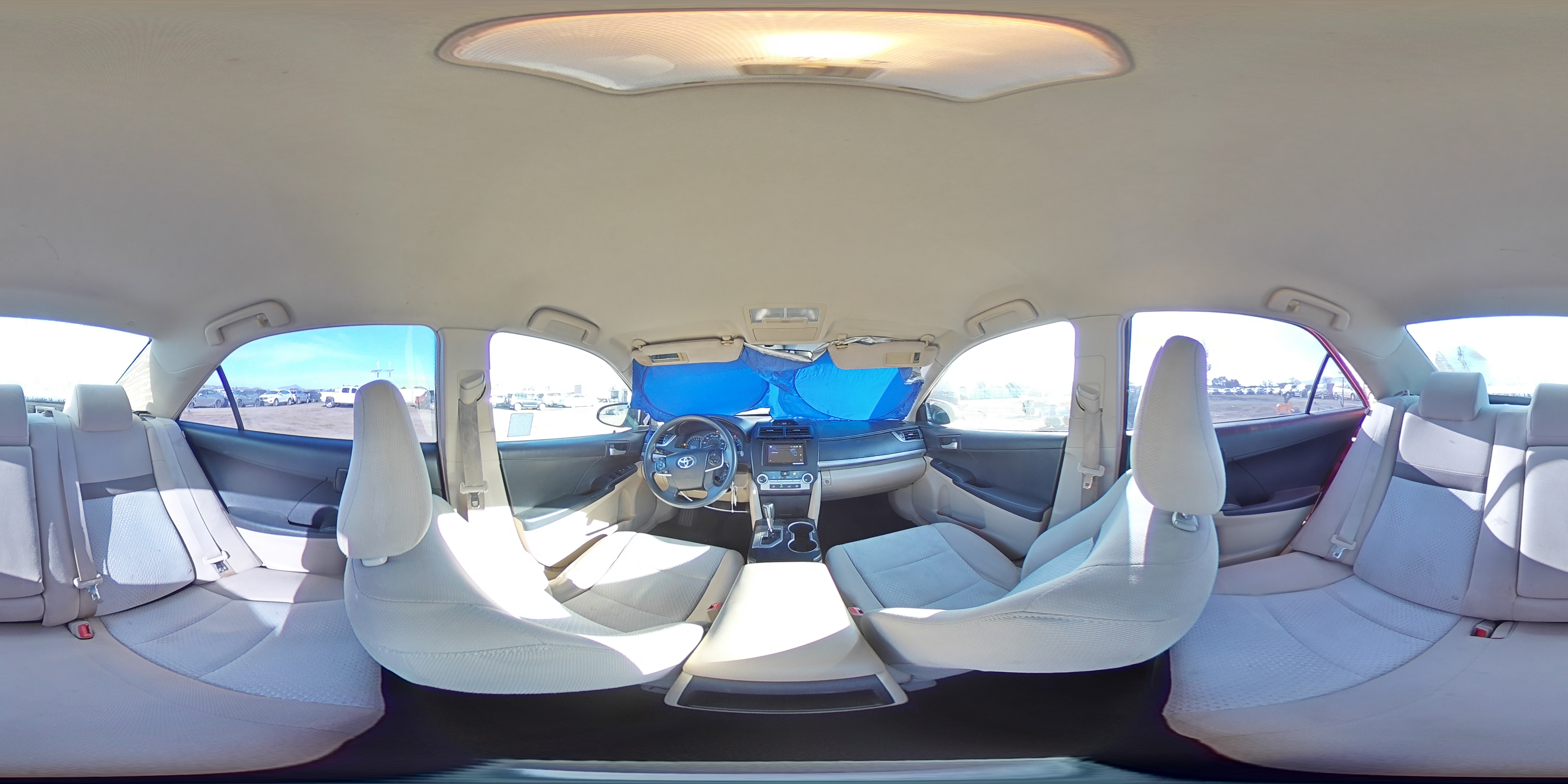 2012 Toyota Camry - Image 12