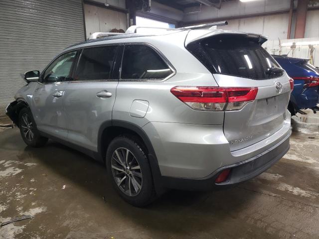  TOYOTA HIGHLANDER 2019 Серебристый