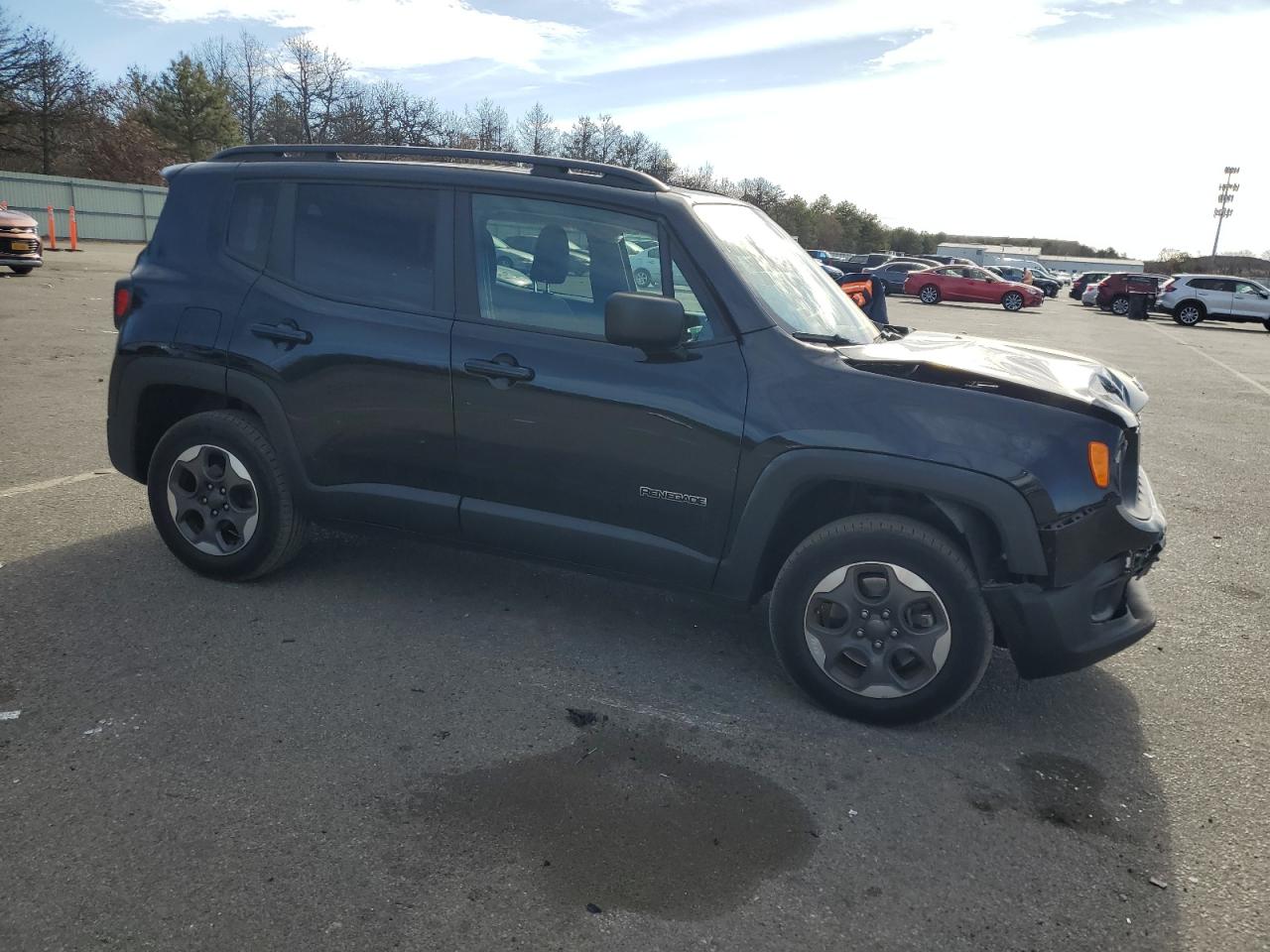 2018 Jeep Renegade - Image 4