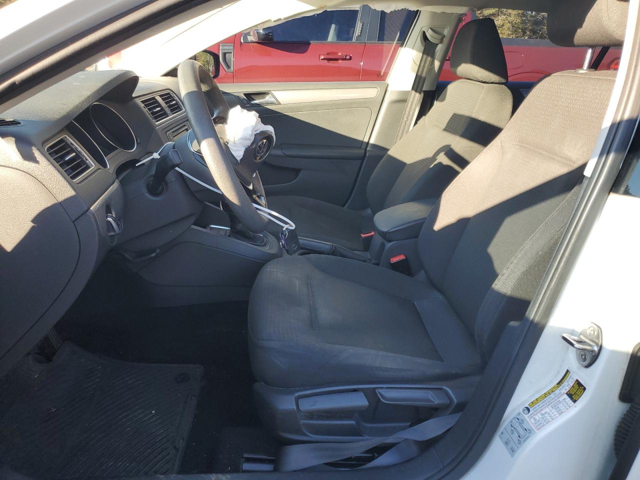 2016 Volkswagen Jetta - Image 7