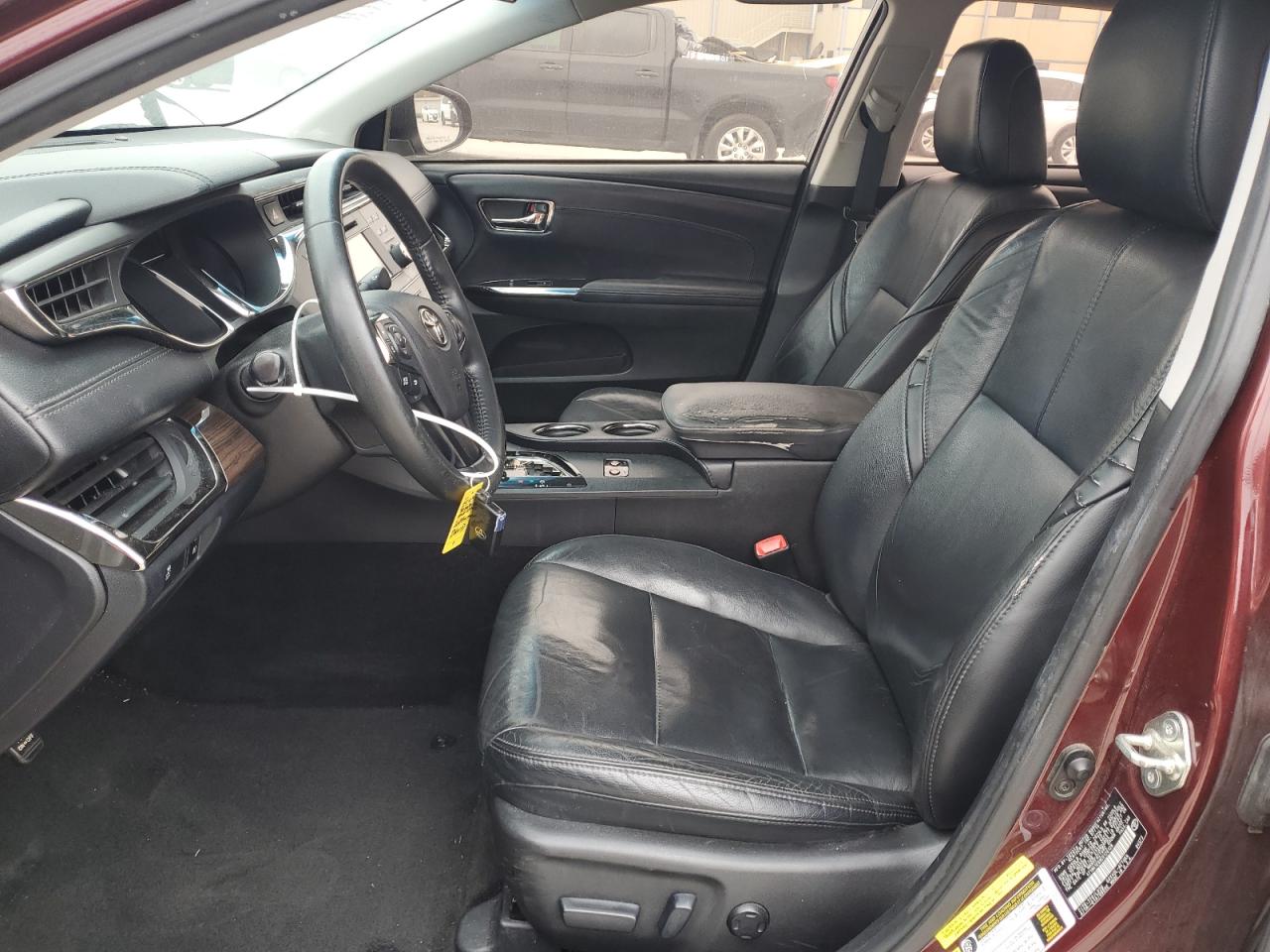 2014 Toyota Avalon - Image 7