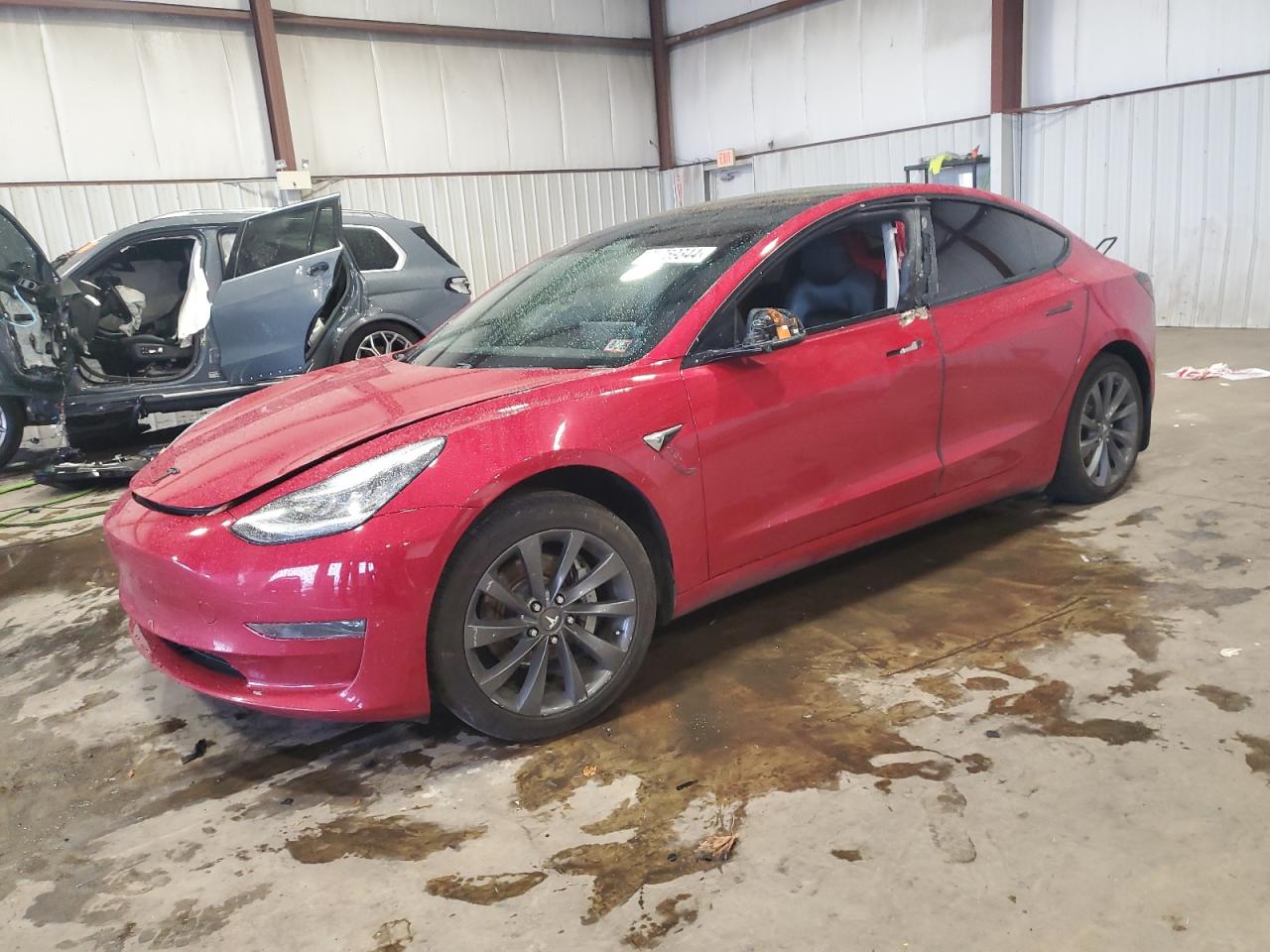 VIN 5YJ3E1EA1JF058238 2018 TESLA MODEL 3 no.1