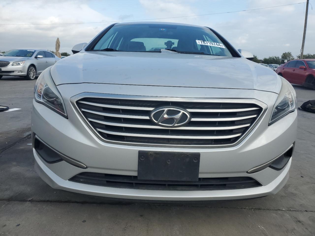 2016 Hyundai Sonata - Image 5