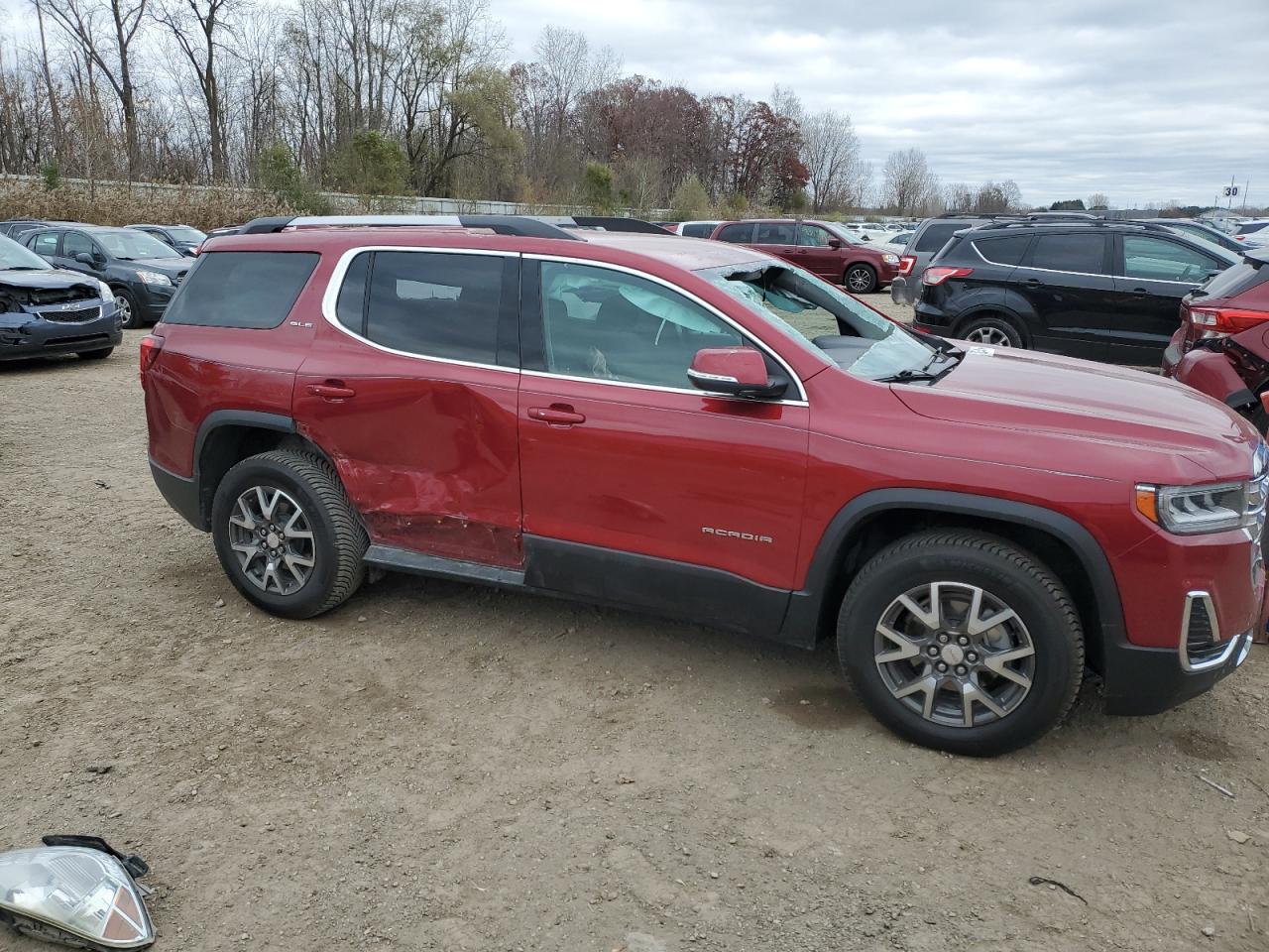 2020 GMC Acadia - Image 4