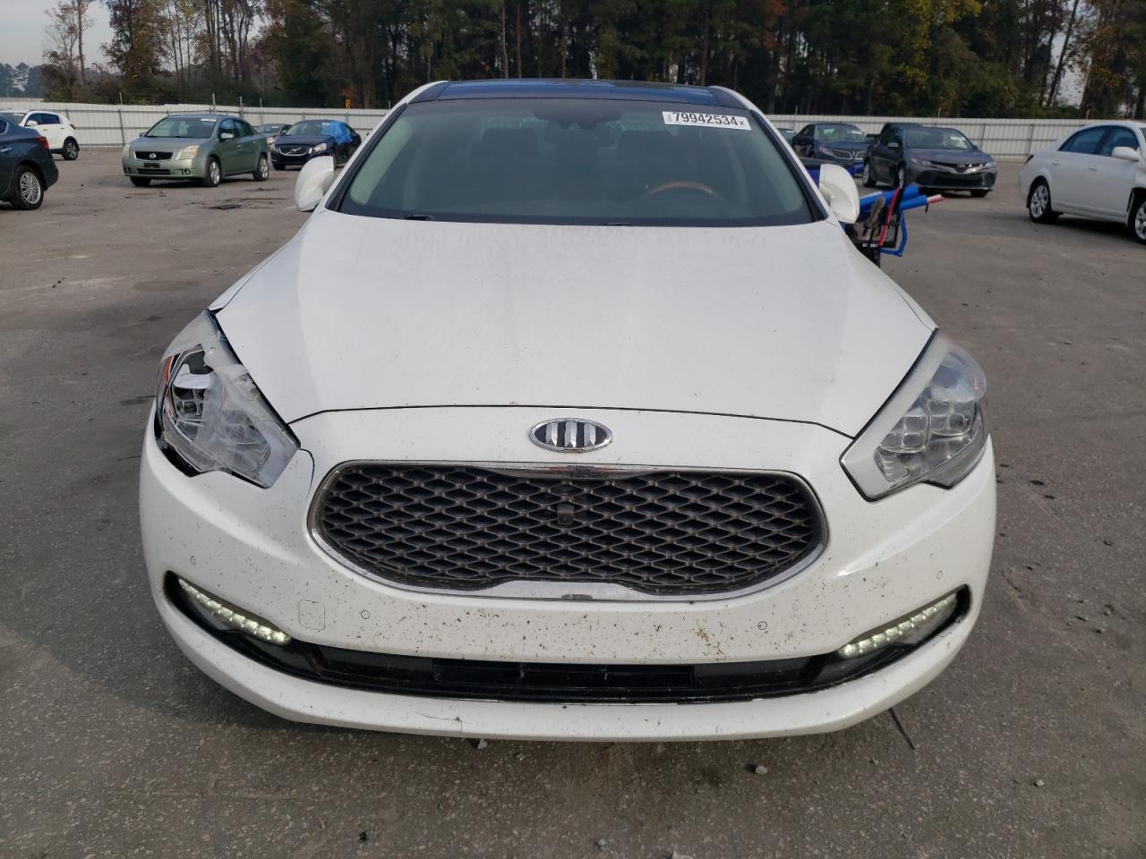 2015 Kia K900 - Image 5