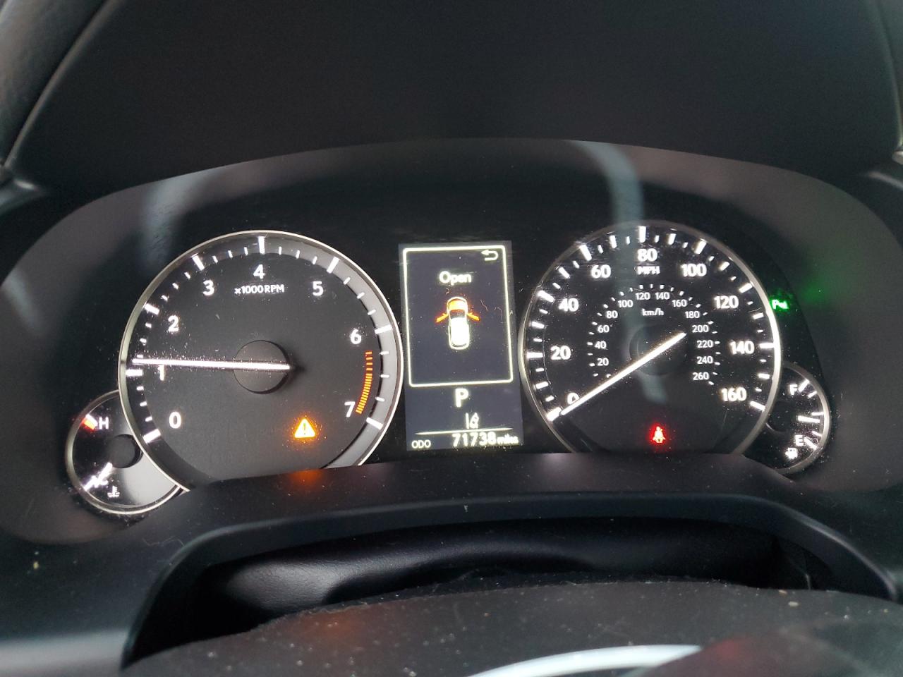 2017 Lexus RX - Image 9