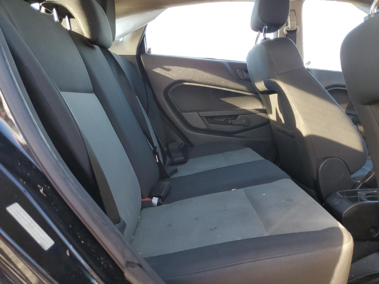 2016 Ford Fiesta - Image 10