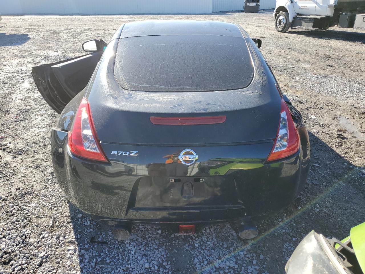 2014 Nissan 370Z - Image 6