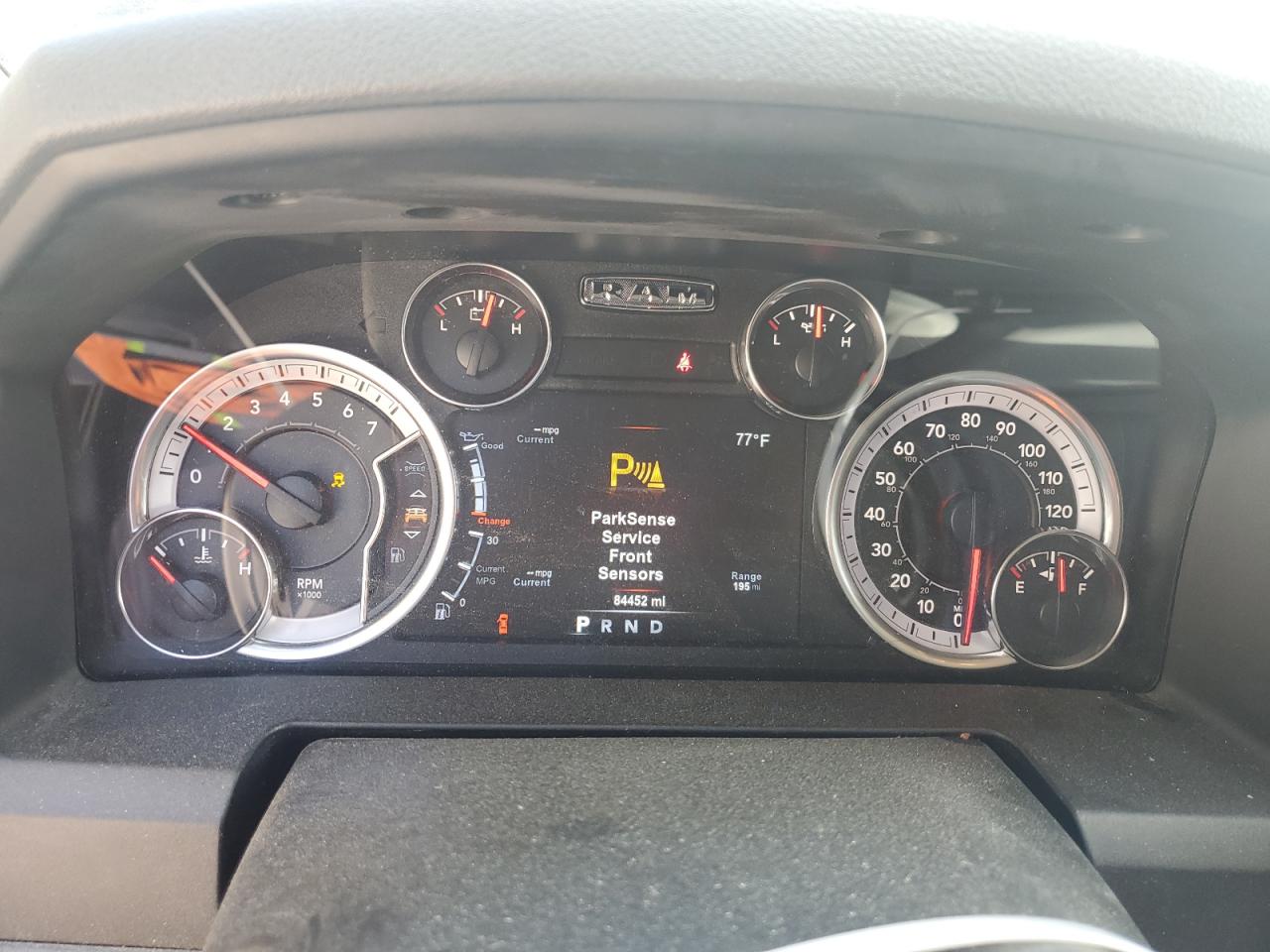 2019 RAM 1500 - Image 9