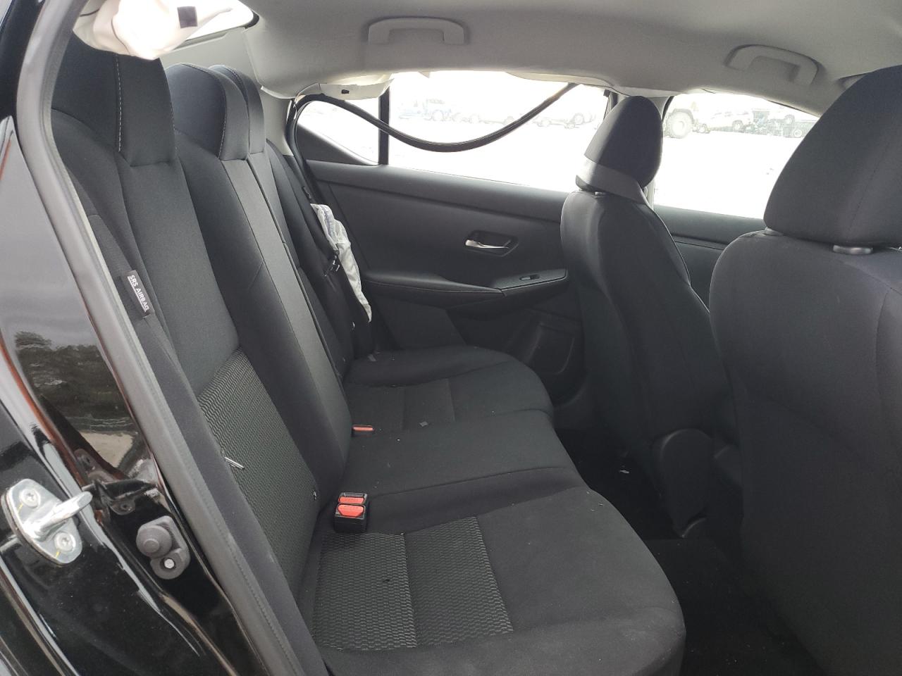 2021 Nissan Sentra - Image 10