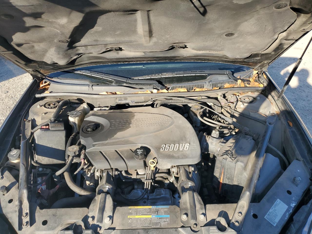 2009 Chevrolet Impala - Image 12