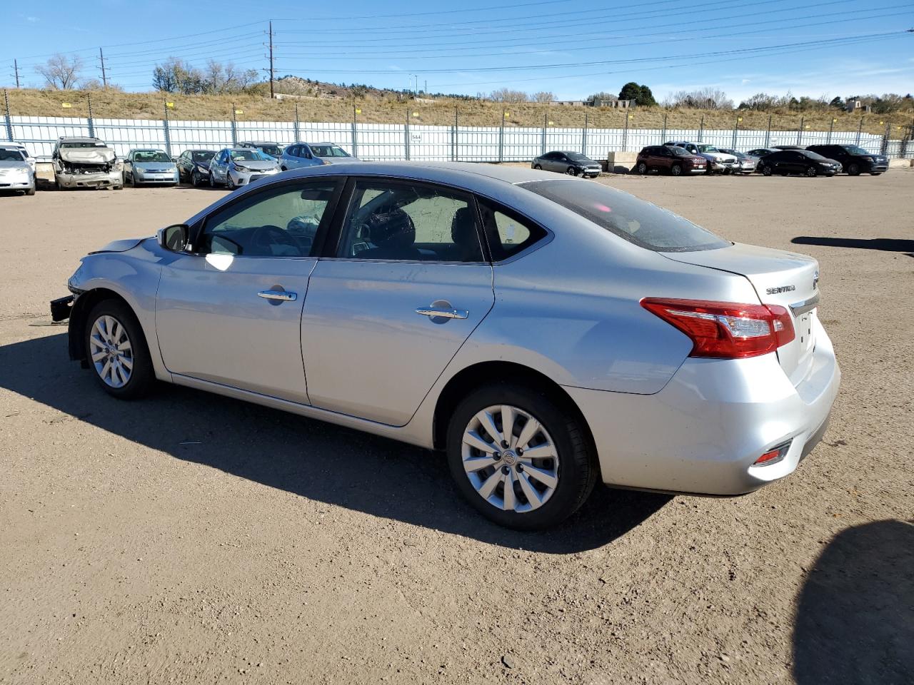 VIN 3N1AB7AP2JY290643 2018 NISSAN SENTRA no.2