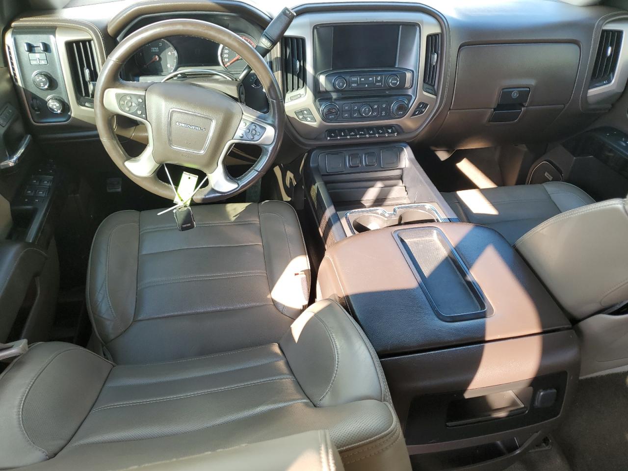 2015 GMC Sierra - Image 8