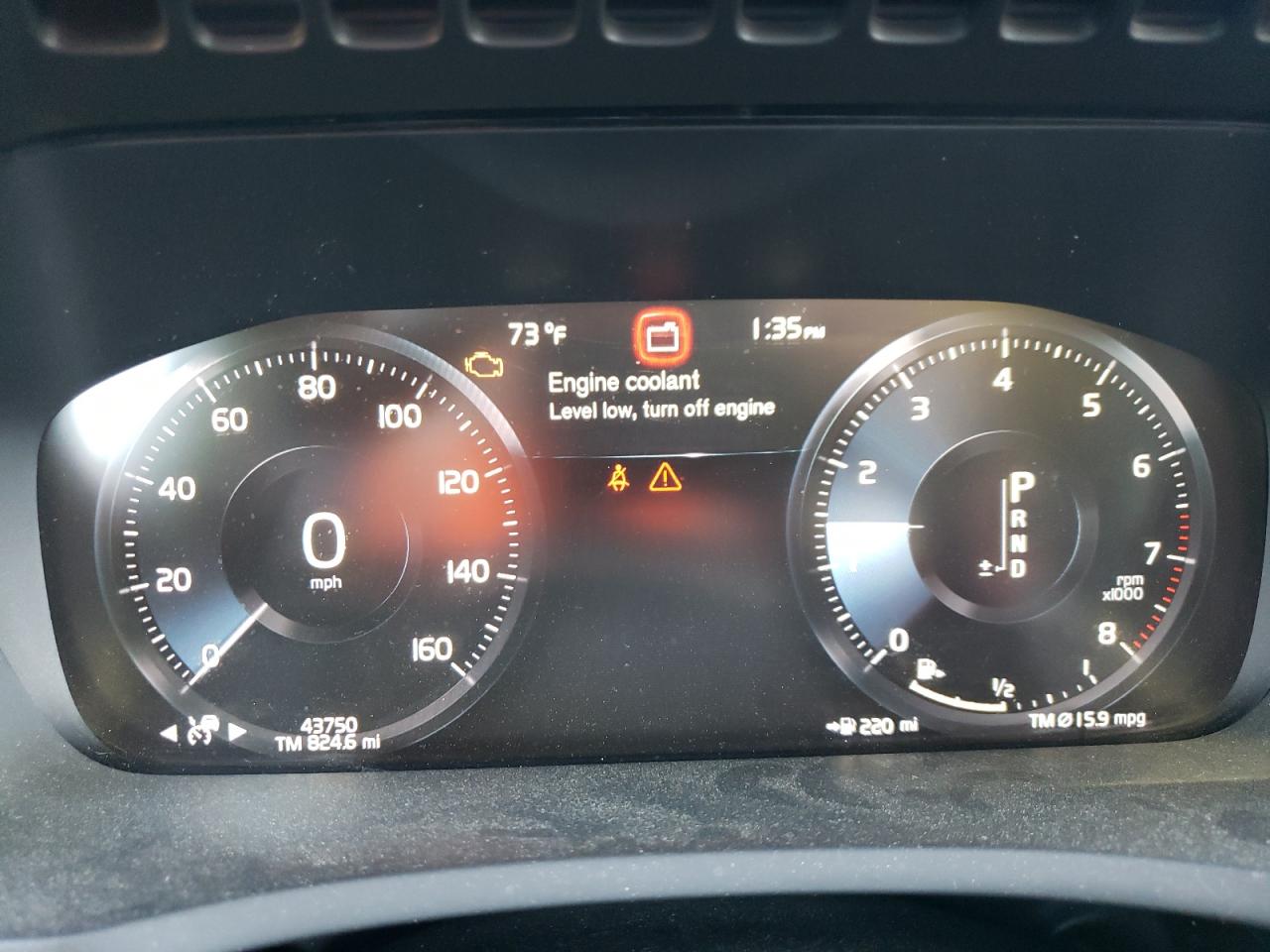 2021 Volvo XC90 - Image 9
