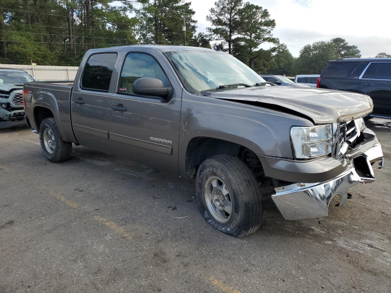 2013 GMC Sierra - Image 4