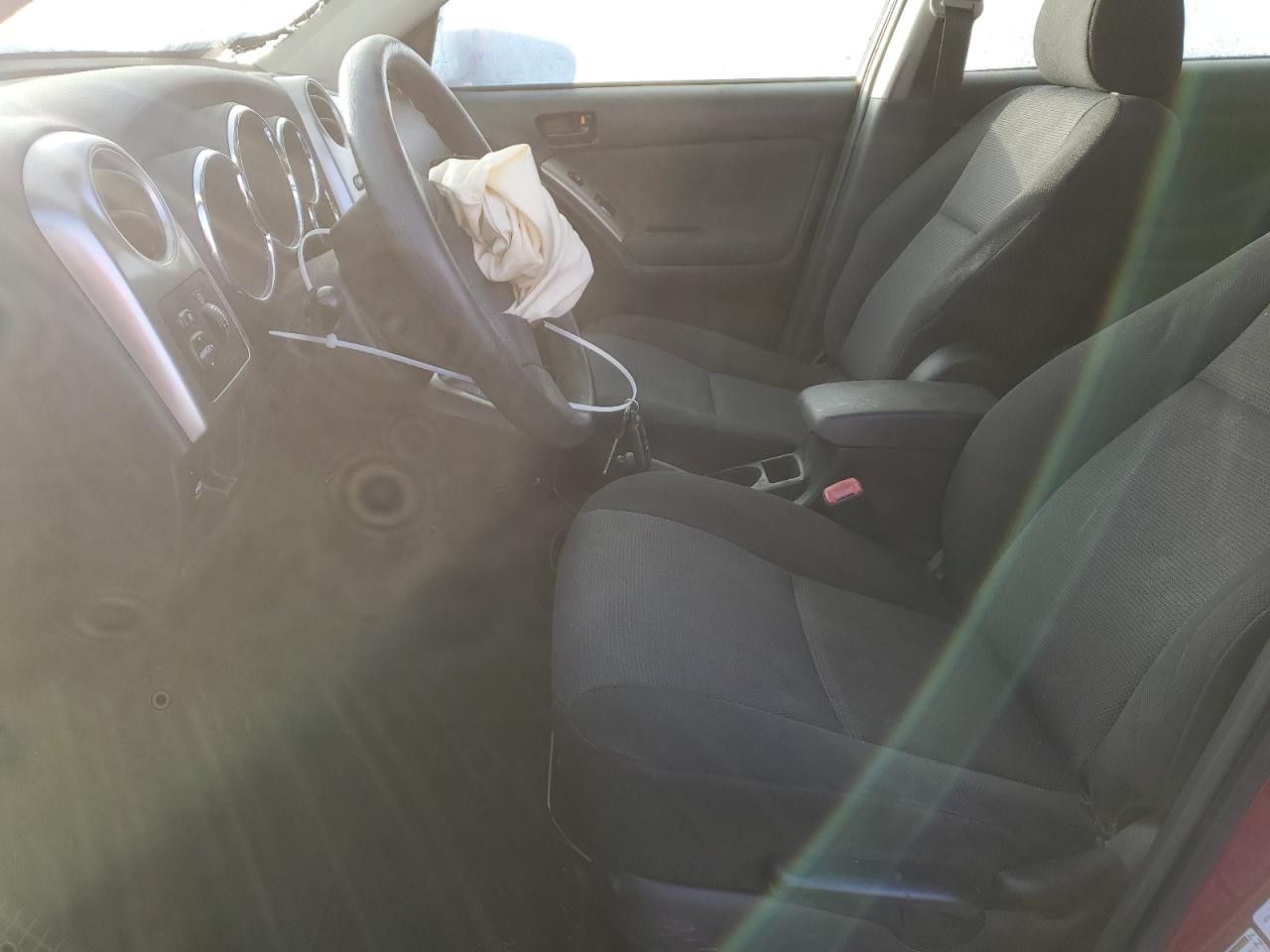 2007 Pontiac Vibe - Image 7