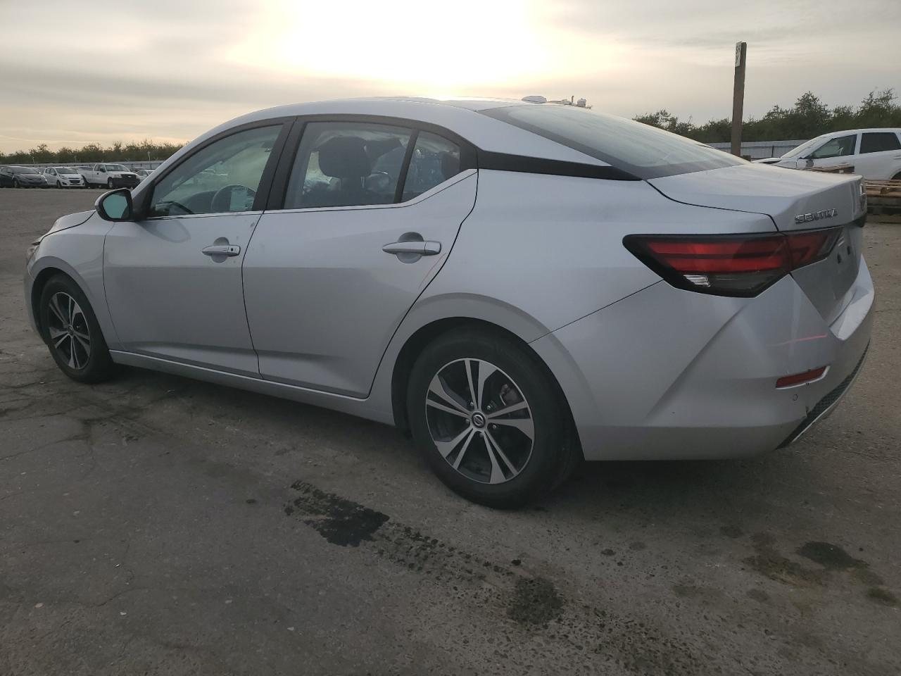 2021 Nissan Sentra - Image 2