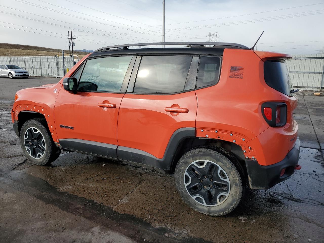 VIN ZACCJBCT0FPB71357 2015 JEEP RENEGADE no.2