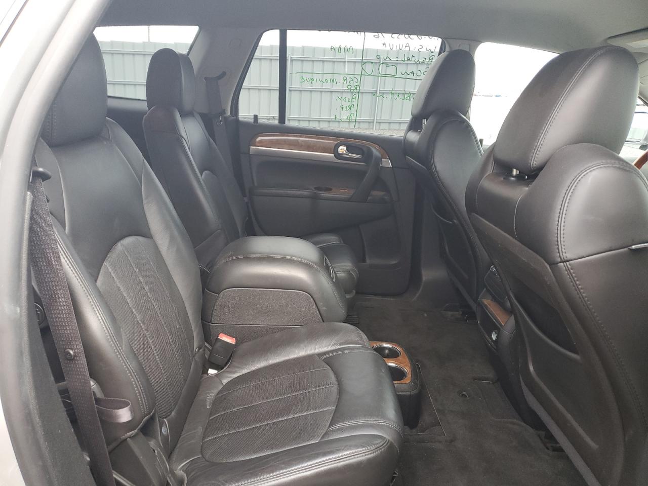 2011 Buick Enclave - Image 11